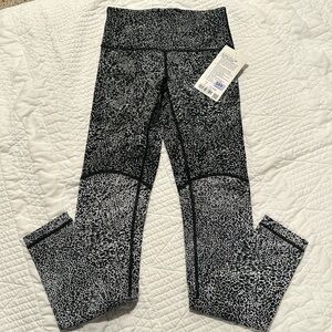 Wunder under HR Tight *Blocked